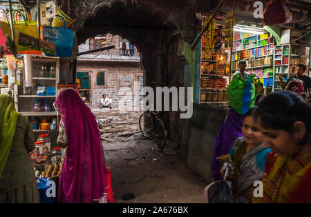 Street Scene. Sardar Market, Jodhpur, Rajasthan, India. Stock Photo