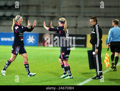 Match Between Linkopings Fc Lfc Kopparberg Gothenburg At Linkoping Arena Picture Linda Sallstrom In Tough Close Fight Photo Jeppe Gustafsson Stock Photo Alamy