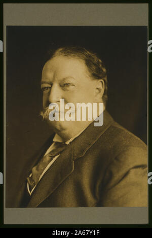 Head-and-shoulders portrait of William Howard Taft, the 27th U.S ...
