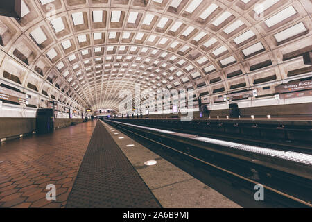 Metro station with huge vault in Washington Stock Photo