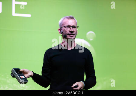 Benjamin Barratt, Senior lecturer, at King's College London, giving a talk entitled 'How I exposed a very dirty secret'  an insight into when you are most exposed to air pollution in London, on the Earth Stage, at New Scientist Live 2019 Stock Photo