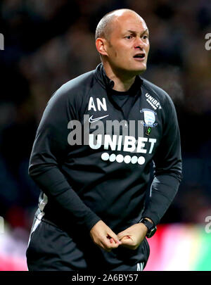 Preston North End manager Alex Neil reacts from the touchline during the Sky Bet Championship match at Deepdale, Preston. Stock Photo