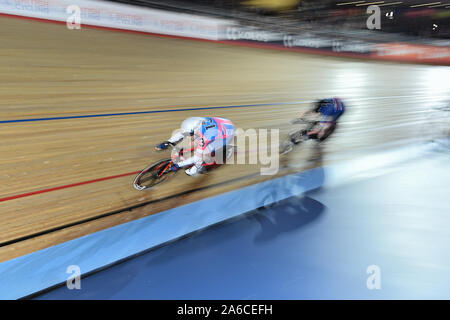 London, UK. 25th Oct, 2019. Emily Nelson of Great Britain competes in Women 7.5K Scratch Race during Day 4 of Six Day London 2019 at Lee Valley VeloPark on Friday, October 25, 2019 in LONDON, UNITED KINGDOM. Credit: Taka Wu/Alamy Live News Stock Photo