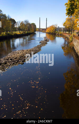 The Taunton River as it winds its way through historic Weir Village, Taunton, Massachusetts, USA Stock Photo