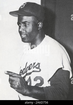 Jackie robinson portrait hi-res stock photography and images - Alamy