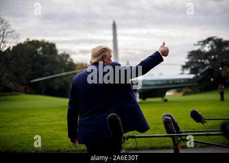 Washington, DC, USA. 25th Oct, 2019. U.S. President Donald Trump leaves the White House in Washington, DC, the United States, on Oct. 25, 2019. Credit: Ting Shen/Xinhua/Alamy Live News Stock Photo