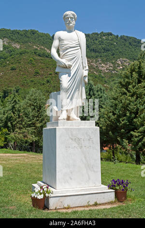 A statue of Aristotle at the mountain village Stagira on Chalcidice Peninsula, Central Macedonia, Greece. Stock Photo