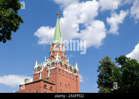 Russia Moscow 2019-06-17 The Red Square. Kremlin. Spasskaya Tower. Russian Federation. Travel to Russia. Center of Russia. Kremlin walls against blue Stock Photo