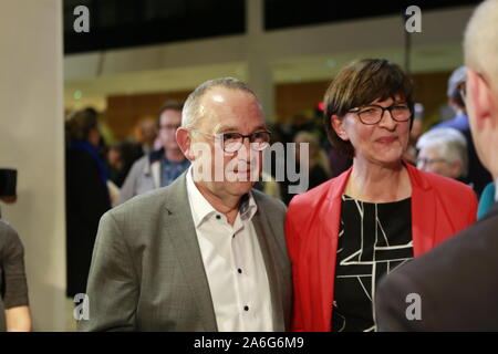 Germany, Berlin, 10/26/2019. Norbert Walter-Borjans and Saskia Esken  in the SPD headquarters in Berlin. The SPD members elect Federal Finance Minister Olaf Scholz and Klara Geywitz just ahead of Norbert Walter-Borjans and Saskia Esken for the SPD presidency. The race for the SPD presidency goes into the runoff election in November: the two candidates will then be elected at the party congress. Stock Photo