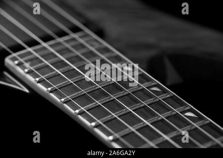 Black Wood Guitar Piano Music Powerpoint Background For Free Download -  Slidesdocs