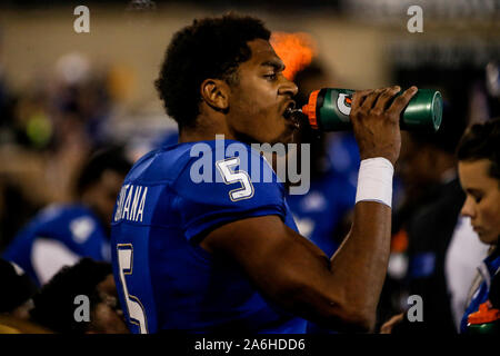 Tulsa, OK, USA. 26th Oct, 2019. Tulsa Wide Receiver JUAN CARLOS SANTANA (5) takes a drink fo water during the Tulsa vs Memphis game on Oct 26th, 2019 at H.A Chapman Stadium in Tulsa, OK. Credit: Shane Cossey/ZUMA Wire/Alamy Live News Stock Photo
