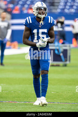 Indianapolis, Indiana, USA. 27th Oct, 2019. Indianapolis Colts wide receiver Parris Campbell (15) during pregame of NFL football game action between the Denver Broncos and the Indianapolis Colts at Lucas Oil Stadium in Indianapolis, Indiana. John Mersits/CSM/Alamy Live News Stock Photo