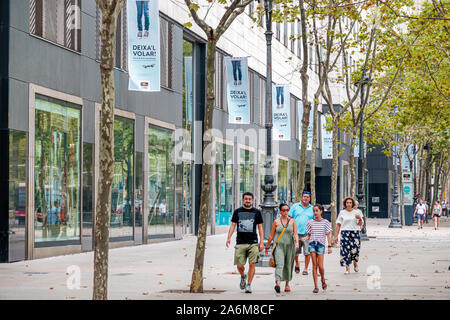 Barcelona Spain,Catalonia Les Corts,L'illa Diagonal,shopping mall,exterior,sidewalk,pedestrians,man,woman,girl,family,Hispanic,ES190901002