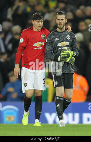 Norwich, UK. 26th Oct, 2019. Victor Lindelof and David De Gea of Manchester United during the Premier League match between Norwich City and Manchester United at Carrow Road on October 27th 2019 in Norwich, England. (Photo by Matt Bradshaw/phcimages.com) Credit: PHC Images/Alamy Live News Stock Photo