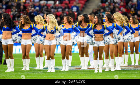 Santa Clara USAA CA. 21st Sep, 2017. 49ers cheerleaders during the NFL  Football game between Los Angeles Rams and the San Francisco 49ers 41-39  lost at Levi Stadium San Francisco Calif. Thurman