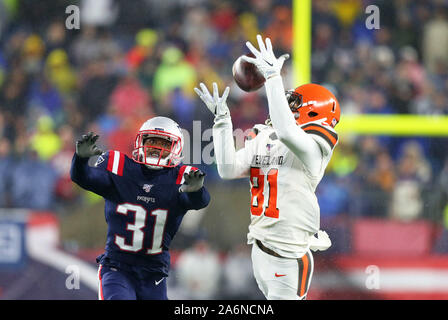 New England Patriots' Jonathan Wilhite (24) warms up before the NFL  football game against the Houston Texans Sunday, Jan. 3, 2010 in Houston.  (AP Photo/Donna McWilliam Stock Photo - Alamy