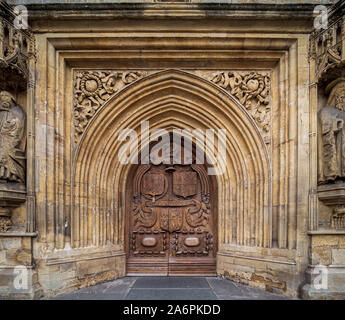 Ornate entrance, west façade of Bath Abbey,  Bath, Somerset, England. Stock Photo