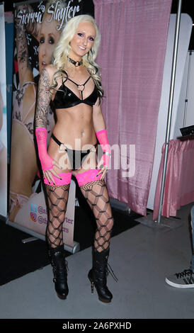 October 26, 2019 Sierra Slayter attend Exxotica 2019 at New Jersey Convention & Exposition Center in Edison New Jersey . October 26, 2019 Credit: RW/MediaPunch Stock Photo