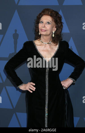 October 27, 2019, Los Angeles, CA, USA: SOPHIA LOREN attends the Academy Of Motion Picture Arts And Sciences' 11th Annual Governors Awards at The Ray Dolby Ballroom at Hollywood & Highland Center in Hollywood, California.  (Credit Image: © Kay Blake/ZUMA Wire) Stock Photo