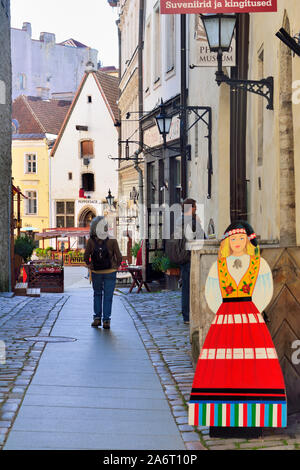 Medieval street in the Old Town of Tallinn, a Unesco World Heritage Site. Tallinn, Estonia Stock Photo