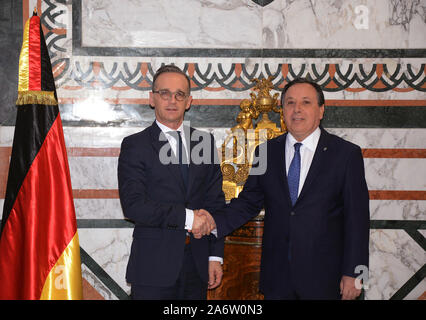 Tunis, Tunisia. 28th Oct, 2019. Tunisian Foreign Minister Khemaies Jhinaoui (R) meets with visiting German Foreign Minister Heiko Maas in Tunis, Tunisia, on Oct. 28, 2019. Heiko Maas started a two-day official visit to Tunisia on Sunday as part of a North African tour. Credit: Adele Ezzine/Xinhua/Alamy Live News Stock Photo