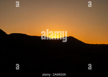 Sunrise over the hills near eManzana in Mpumalanga Province, South Africa Stock Photo