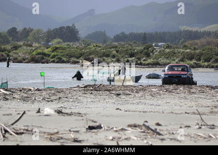 Whitebait fishing at Kapiti Stock Photo