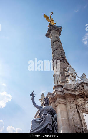 Monumento a la Independencia / The Angel of Independence in Mexico City / Ciudad de Mexico Stock Photo