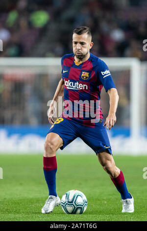 Camp Nou, Barcelona, Catalonia, Spain. 29th Oct, 2019. La Liga Football, Barcelona versus Real Valladolid; 18 Jordi Alba controls the ball in midfield - Editorial Use Credit: Action Plus Sports/Alamy Live News Stock Photo