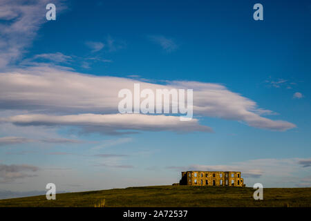 Mussende Temple and Downhill Demesne in Coleraine, Northern Ireland Stock Photo