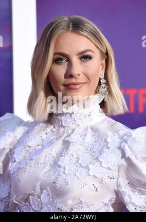 Pigeon Forge, TN, USA. 29th Oct, 2019. Julianne Hough at arrivals for DOLLY PARTON'S HEARTSTRINGS Premiere, Showstreet Palace Theater at Dollywood, Pigeon Forge, TN October 29, 2019. Credit: Derek Storm/Everett Collection/Alamy Live News Stock Photo