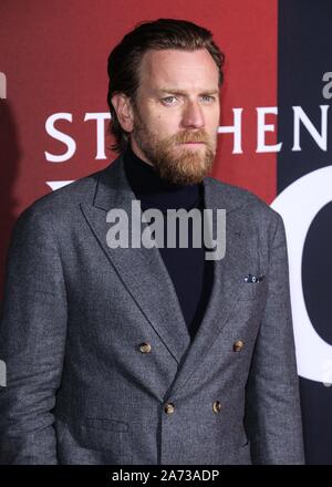 Westwood, United States. 29th Oct, 2019. WESTWOOD, LOS ANGELES, CALIFORNIA, USA - OCTOBER 29: Actor Ewan McGregor arrives at the Los Angeles Premiere Of Warner Bros. Pictures' 'Doctor Sleep' held at the Westwood Regency Theater on October 29, 2019 in Westwood, Los Angeles, California, United States. (Photo by David Acosta/Image Press Agency) Credit: Image Press Agency/Alamy Live News Stock Photo