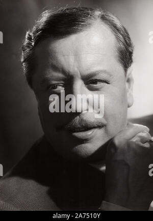 Paul Dahlke, deutscher Schauspieler und Hörspielsprecher, Deutschland 1955. German actor Paul Dahlke, Germany 1955. Stock Photo