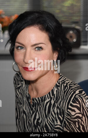 Munich, Germany. 30th Oct, 2019. The actress Marisa Burger. Burger was awarded 'Signs of Fame' by the peace project 'Fernwehpark'. Credit: Ursula Düren/dpa/Alamy Live News Stock Photo