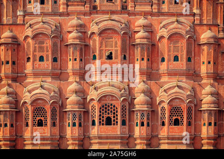 India, Rajasthan, Jaipur, Hawa Mahal (Palace of the Winds) Stock Photo