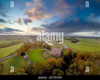 Norham Castle once the most dangerous place in England built by the Bishops of Durham this part of Northumberland was the Prince Bishops  Principality on the Scottish Border. Stock Photo