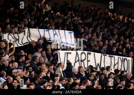 London, UK. 30th Oct, 2019. Chelsea fans hold up a message for former player Gianluca Vialli. Carabao cup, EFL Cup round 4 match, Chelsea v Manchester United at Stamford Bridge in London on Wednesday 30th October 2019. this image may only be used for Editorial purposes. Editorial use only, license required for commercial use. No use in betting, games or a single club/league/player publications. pic by Steffan Bowen/Andrew Orchard sports photography/Alamy Live news Credit: Andrew Orchard sports photography/Alamy Live News Stock Photo