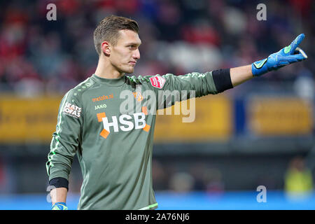 Rotterdam, Netherlands. 30th Oct, 2019. ROTTERDAM - 30-10-2019, Football, Sparta Stadion Het Kasteel, Dutch KNVB Beker, season 2019/2020, Volendam keeper Nordin Bakker during the match Sparta - Volendam (1-0) Credit: Pro Shots/Alamy Live News Stock Photo