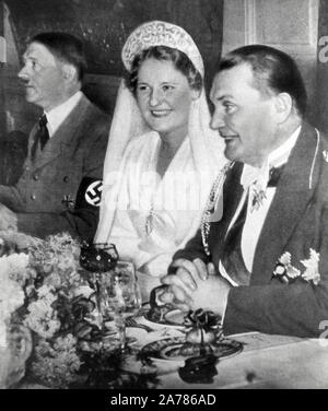 adolf hitler at the wedding of hermann goering, 1935 Stock Photo