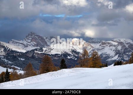 Beautful snowy mountains in Alpe di Siusi, Dolomite mountains - winter holidays destination Stock Photo