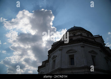 Renaissance Tempio di Santa Maria della Consolazione (Church of Santa Maria della Consolazione) built in XVI century in Todi, Umbria, Italy. August 22 Stock Photo