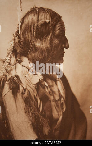 Vintage native American red skinned indian portrait from the old western days wild west Stock Photo