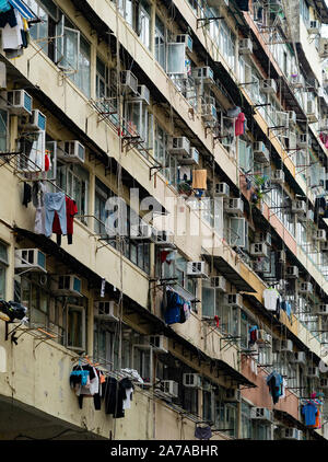 View of old apartment tenement building in Sham Shui Po Kowloon, Hong Kong Stock Photo