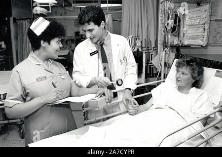 Ward, City Hospital, Nottingham UK 1991 Stock Photo