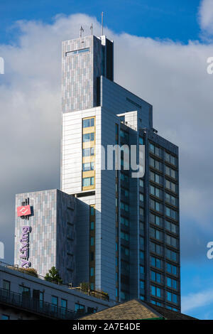 Student Castle apartment block. Great Marlborough Street, Manchester ...