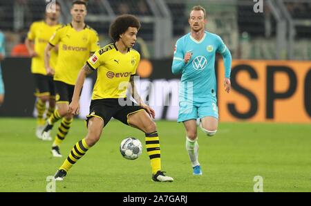 Dortmund, Deutschland. 02nd Nov, 2019. firo: 02.11.2019, Football, Football: 1.Bundesliga: BVB Borussia Dortmund - VfL Wolfsburg 3-0 Axel Witsel | usage worldwide Credit: dpa/Alamy Live News Stock Photo