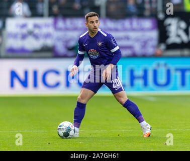 Aue, Germany. 02nd Nov, 2019. Soccer: 2nd Bundesliga, FC Erzgebirge Aue - 1st FC Heidenheim, 12th matchday, in the Sparkassen-Erzgebirgsstadion. Aues Calogero Rizzuto plays the ball. Credit: Robert Michael/dpa-Zentralbild/dpa - IMPORTANT NOTE: In accordance with the requirements of the DFL Deutsche Fußball Liga or the DFB Deutscher Fußball-Bund, it is prohibited to use or have used photographs taken in the stadium and/or the match in the form of sequence images and/or video-like photo sequences./dpa/Alamy Live News