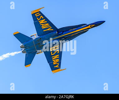 U.S. Navy Blue Angels F/A 18 Hornet solo fly over Stock Photo