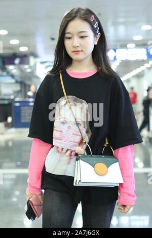 Chinese actress Landi Li arrives at the Beijing Capital International Airport before departure in Beijing, China, 4 September 2019.   Bag: Danse Lente Stock Photo