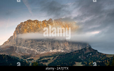 Breathtaking views of the Mountain peaks of Langkofel or Saslonch, mountain range in the dolomites during sunrise in South Tyrol, Italy Stock Photo